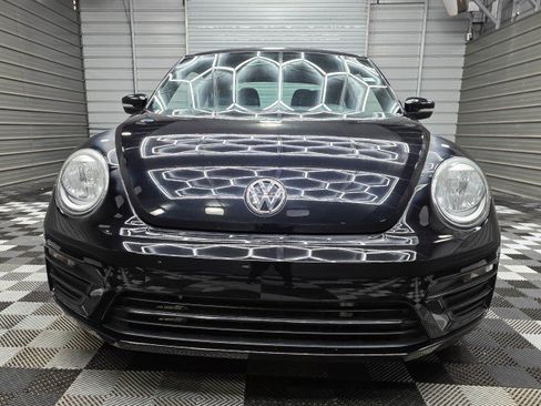 Used 2019 Volkswagen Beetle 2.0T S FWD image 4