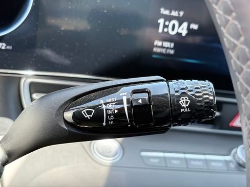 Used 2025 Hyundai Elantra SEL FWD image 15