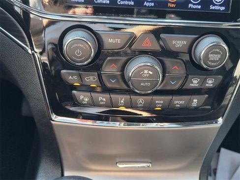 Used 2021 Jeep Grand Cherokee Limited w/ Quick Order Package 28K 80th image 14