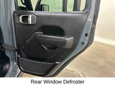 Used 2025 Jeep Wrangler Unlimited Rubicon 4xe w/ Safety Group AWD/4WD image 23
