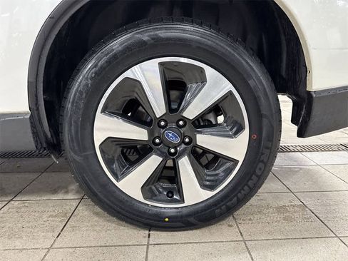 Used 2017 Subaru Forester 2.5i Premium image 10