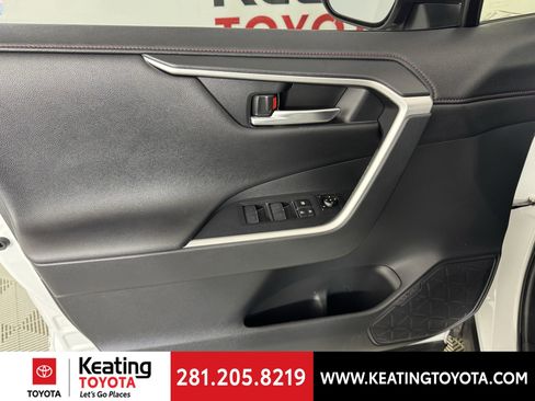 Used 2023 Toyota RAV4 XSE image 10