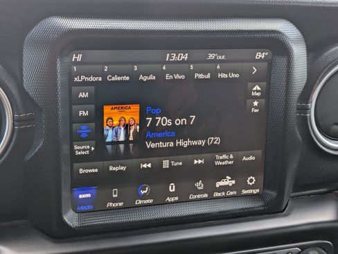 Used 2020 Jeep Gladiator Overland image 17