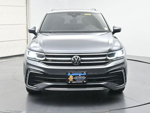 Certified 2024 Volkswagen Tiguan SEL R-Line AWD/4WD image 30