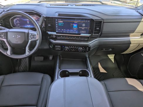 Used 2026 Chevrolet Silverado 2500 LTZ w/ LTZ Plus Package AWD/4WD image 14
