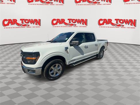 Used 2024 Ford F150 XLT w/ Mobile Office Package image 4