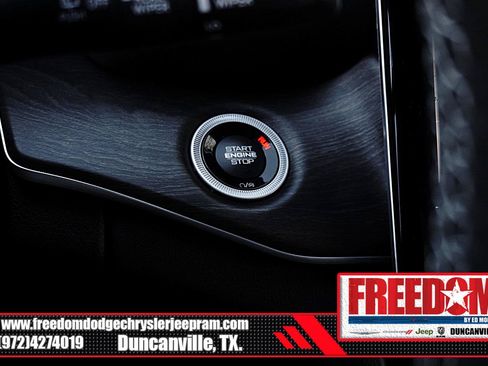 New 2025 Jeep Grand Cherokee Limited AWD/4WD image 32