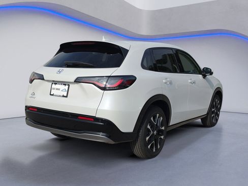 New 2026 Honda HR-V EX-L image 5