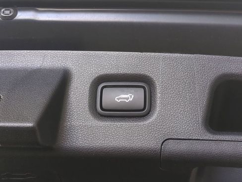 Used 2022 Hyundai Santa Fe SEL w/ Convenience Package FWD image 15