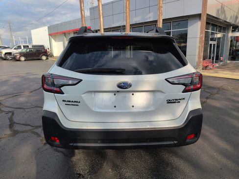 Used 2025 Subaru Outback Onyx Edition AWD/4WD image 4