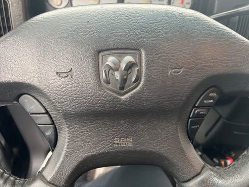 Used 2003 Dodge Ram 3500 Truck SLT image 9