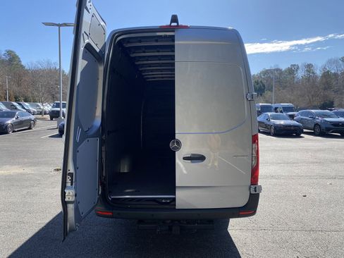 New 2025 Mercedes-Benz Sprinter 2500 image 15