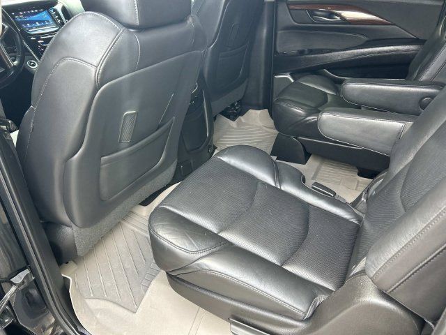 Used 2019 Cadillac Escalade ESV Premium Luxury AWD/4WD image 21