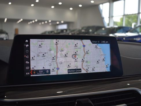 Used 2017 BMW 540i xDrive AWD/4WD image 18