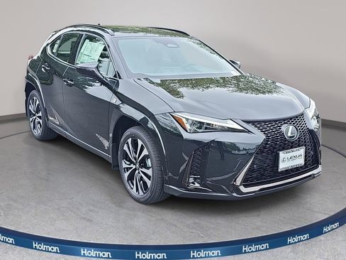 New 2026 Lexus UX 300h AWD image 3