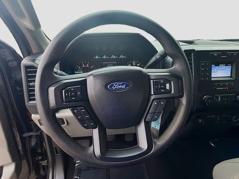 Used 2020 Ford F150 XL w/ Equipment Group 101A Mid AWD/4WD image 10
