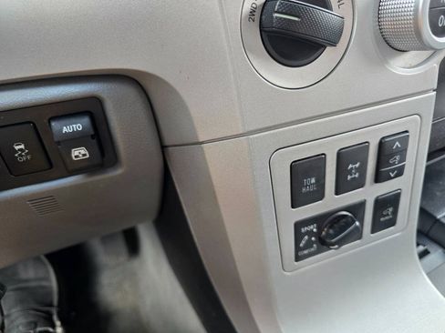 Used 2008 Toyota Sequoia Platinum w/ Cold Area Pkg AWD/4WD image 20