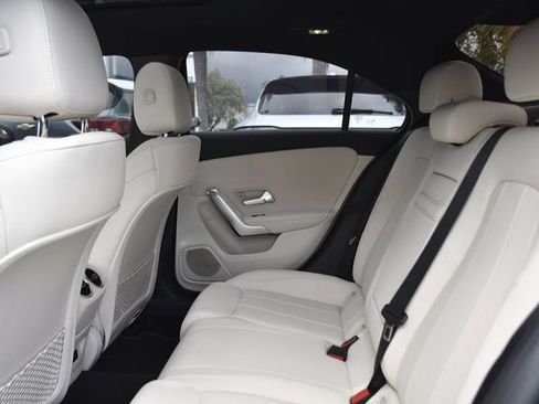 Used 2022 Mercedes-Benz A 220 image 26