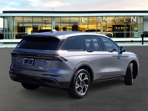 New 2025 Lincoln Nautilus Premier w/ Equipment Group 102A image 4