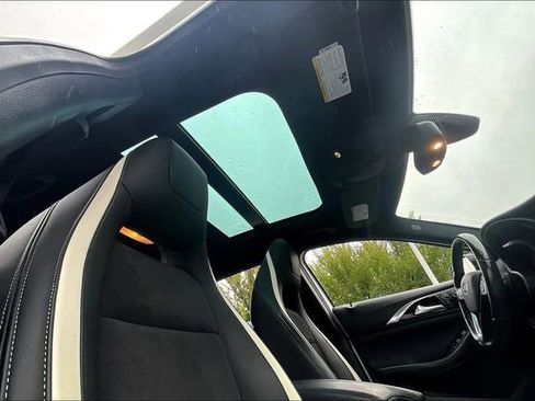 Used 2019 INFINITI QX30 Sport w/ Cargo Package image 22