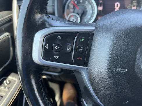 Used 2020 RAM 1500 Laramie AWD/4WD image 21