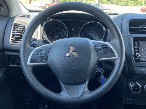 Used 2024 Mitsubishi Outlander Sport AWD image 14