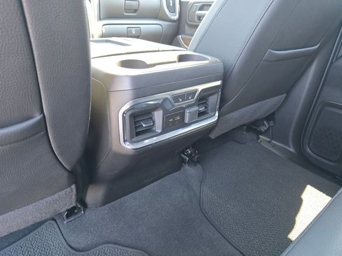 Used 2022 GMC Sierra 3500 Denali w/ Denali Ultimate Package AWD/4WD image 19