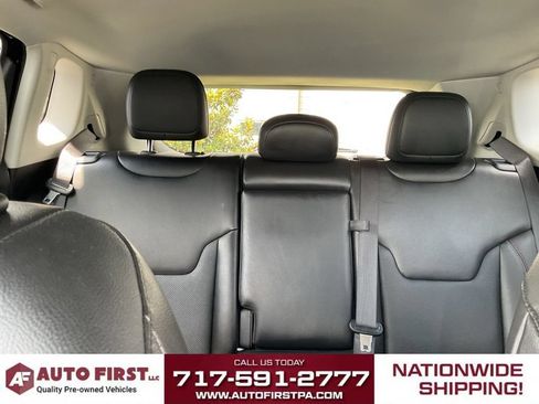 Used 2022 Jeep Compass Trailhawk w/ Trailhawk Elite Group AWD/4WD image 17