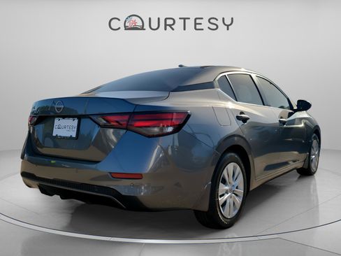 Certified 2025 Nissan Sentra S image 5