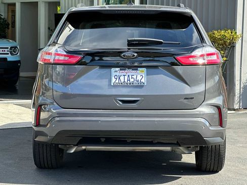 New 2024 Ford Edge SE w/ Black Appearance Package image 5