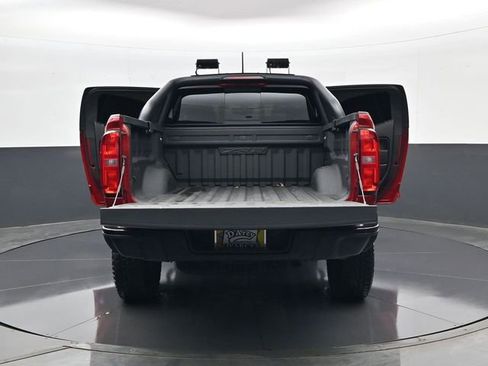 Certified 2021 Chevrolet Colorado ZR2 w/ ZR2 Dusk Special Edition image 32