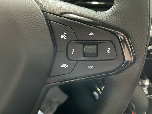 Used 2026 Chevrolet Trax LT FWD image 19