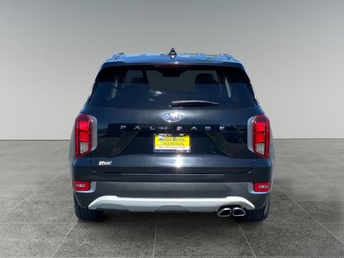 Used 2020 Hyundai Palisade SEL FWD image 4