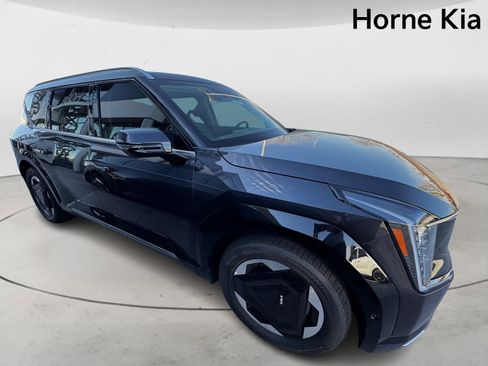 New 2026 Kia EV9 Land image 3