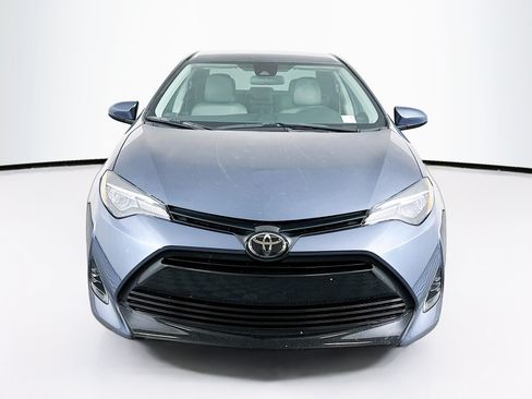 Used 2019 Toyota Corolla LE w/ Carpet Mat Package (TMS) FWD image 2