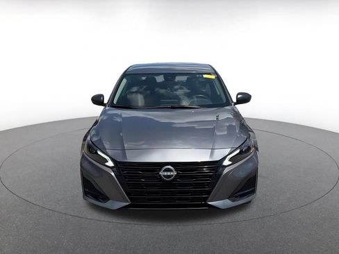 Used 2026 Nissan Altima 2.5 SV FWD image 3