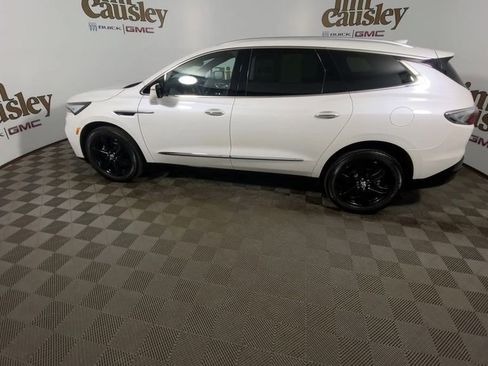 Used 2024 Buick Enclave Essence w/ Experience Buick Package AWD/4WD image 5
