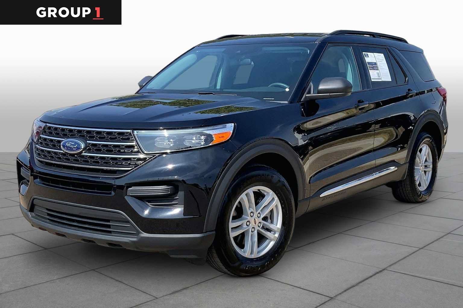 Certified 2023 Ford Explorer XLT AWD/4WD image 1
