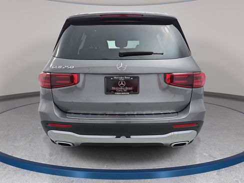 New 2026 Mercedes-Benz GLB 250 image 6