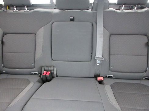 Used 2020 Chevrolet Silverado 1500 LT Trail Boss image 24