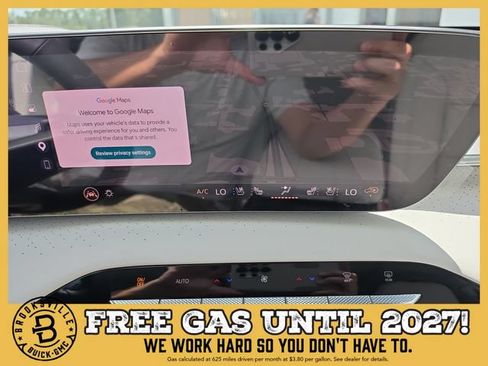 New 2027 Buick Enclave Avenir w/ LPO, Floor Liner Package FWD image 21