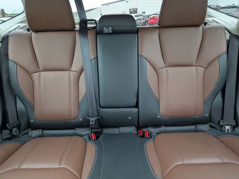 Used 2023 Subaru Forester Touring AWD/4WD image 13