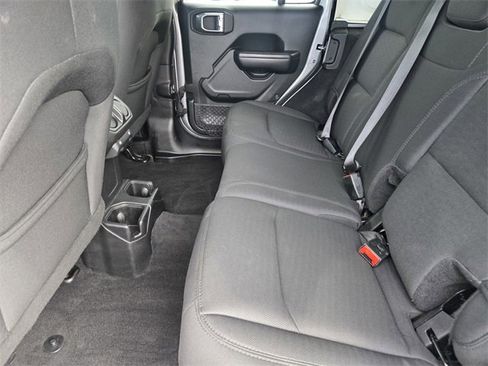 Used 2019 Jeep Wrangler Unlimited Sport S image 14
