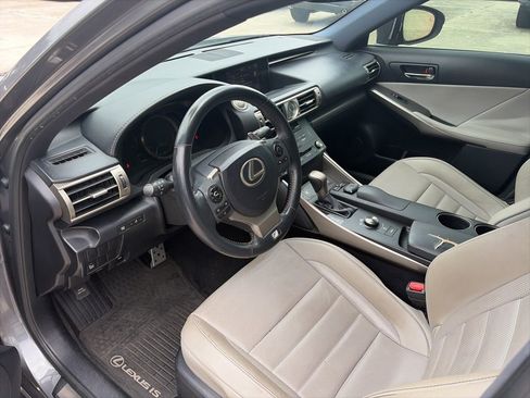 Used 2015 Lexus IS 250 AWD w/ F-Sport Package image 9