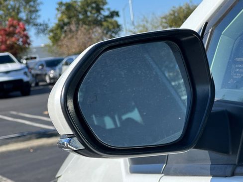 Used 2022 Toyota Prius Prime Limited image 52