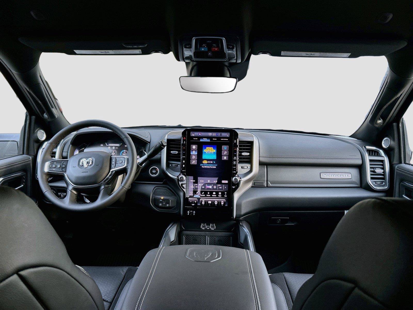 New 2027 RAM 2500 Laramie AWD/4WD image 16