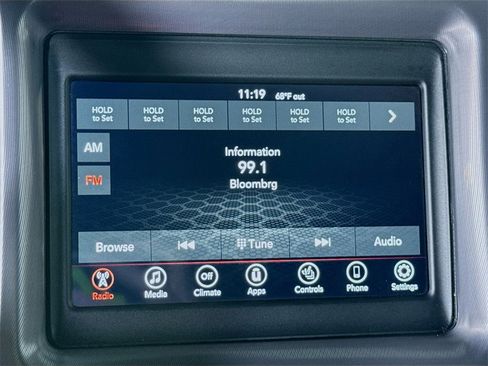 Used 2022 Dodge Challenger SXT w/ Cold Weather Group image 7