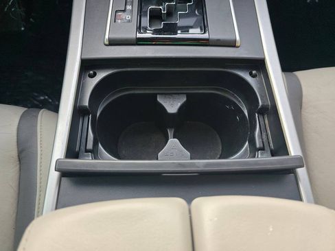 Used 2011 MAZDA CX-9 Grand Touring w/ Moonroof & Bose Audio Pkg FWD image 35