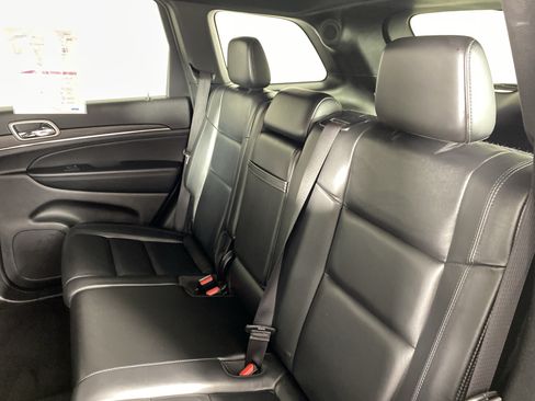 Used 2021 Jeep Grand Cherokee Limited w/ Sun & Sound Group AWD/4WD image 33