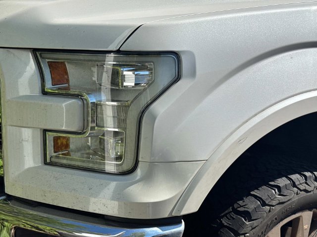 Used 2016 Ford F150 Lariat w/ Equipment Group 502A Luxury AWD/4WD image 3
